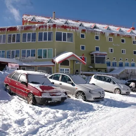 Hotel Kar 2*